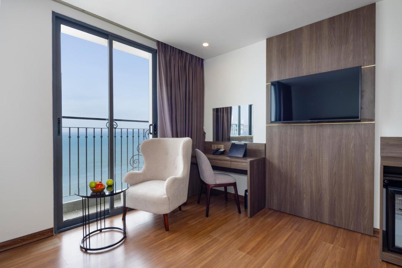 Aston Nha Trang City Hotel Buitenkant foto