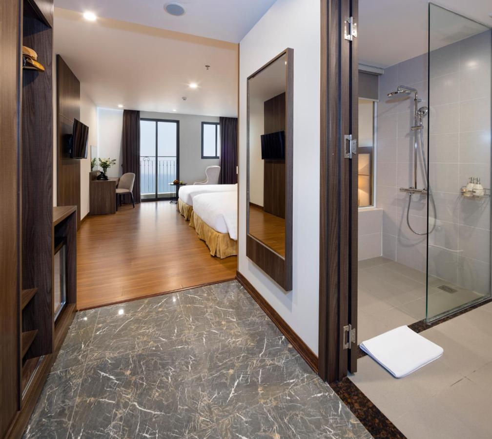 Aston Nha Trang City Hotel Buitenkant foto