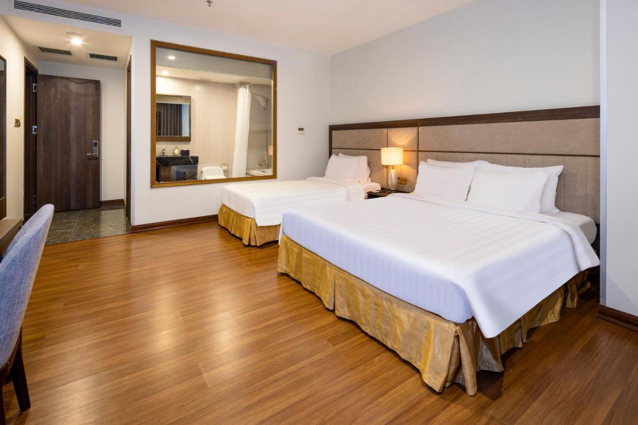 Aston Nha Trang City Hotel Buitenkant foto