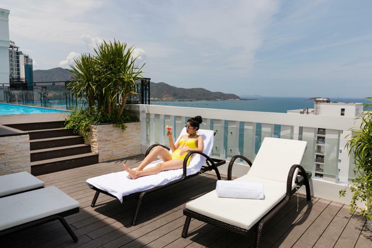 Aston Nha Trang City Hotel Buitenkant foto