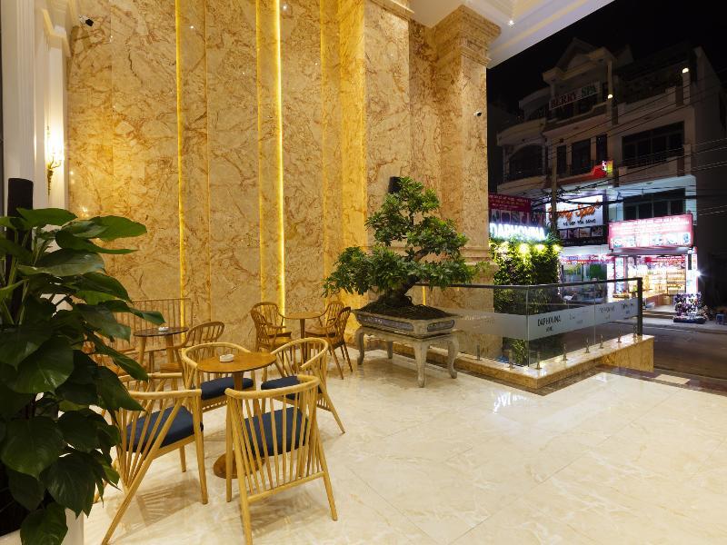 Aston Nha Trang City Hotel Buitenkant foto